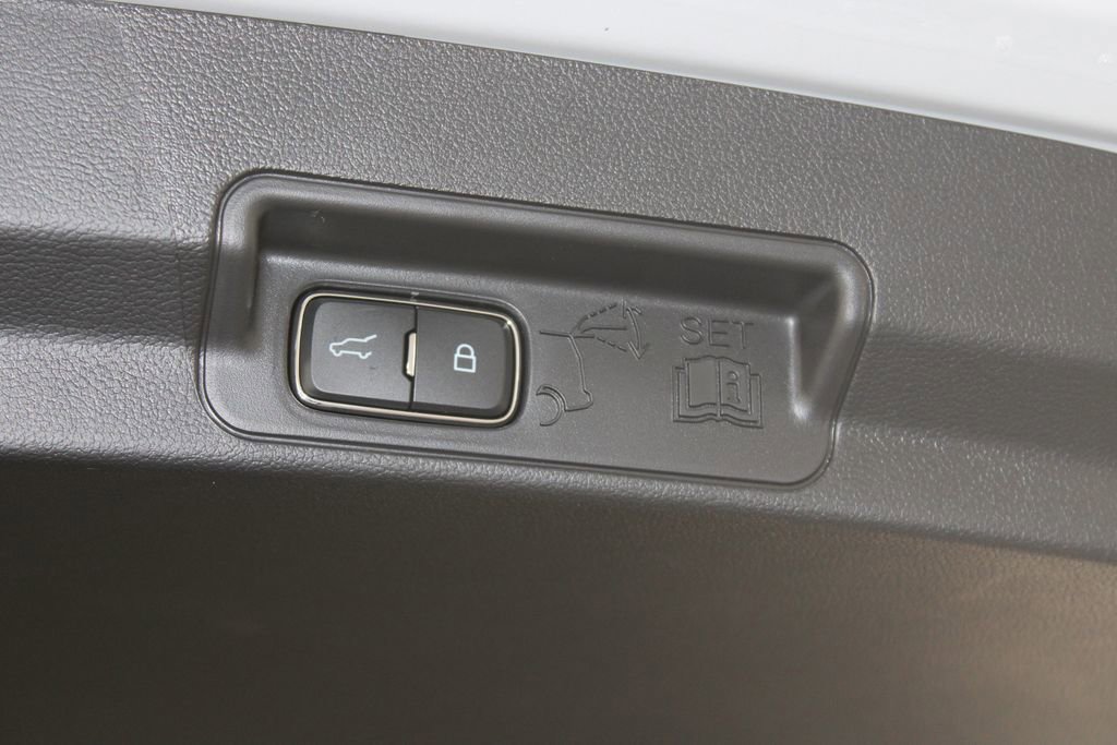 New 2026 Ford Explorer Tremor w/ Tremor Convenience Package image 16