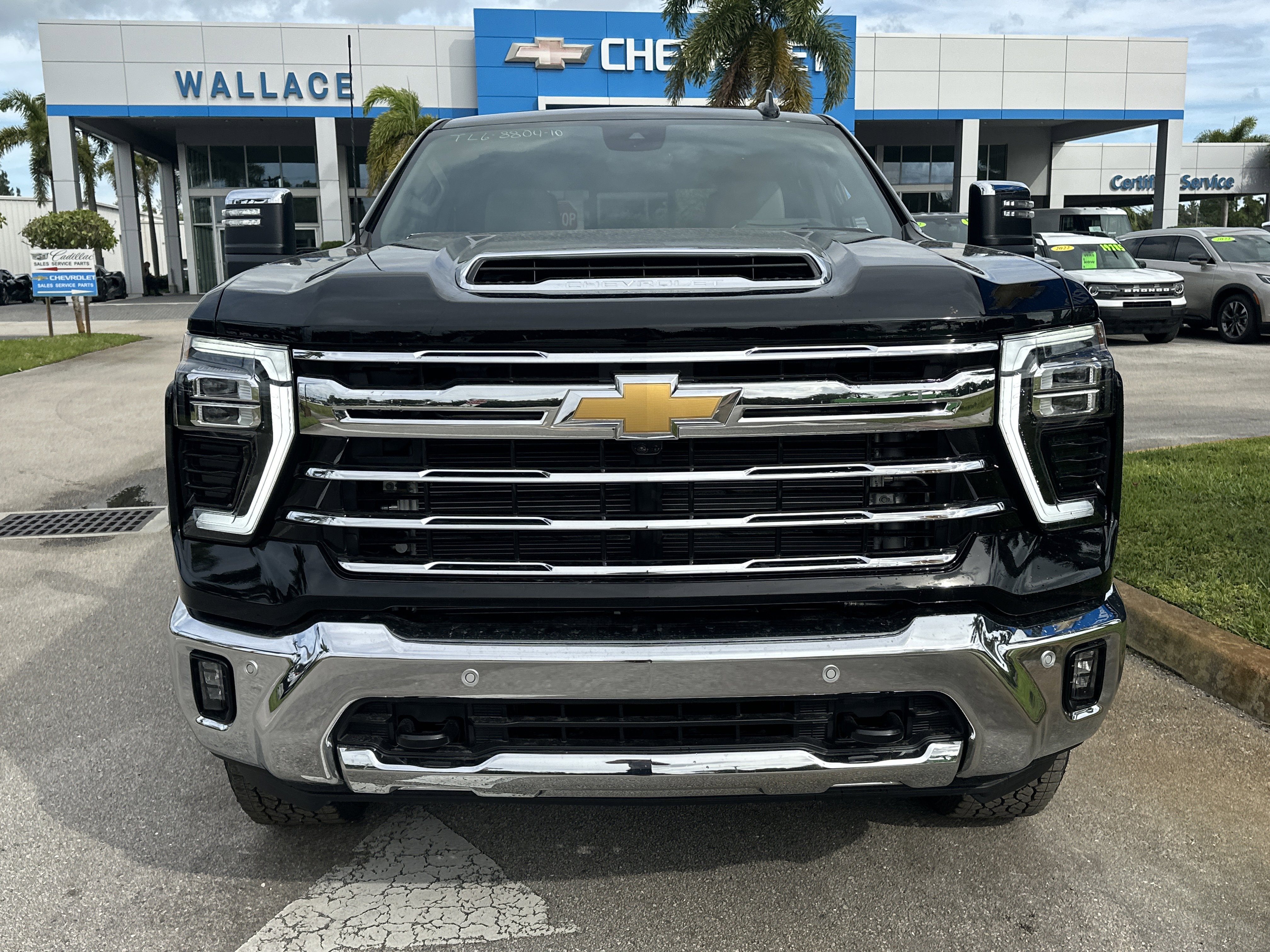 New 2026 Chevrolet Silverado 2500 LTZ w/ LTZ Convenience Package image 3