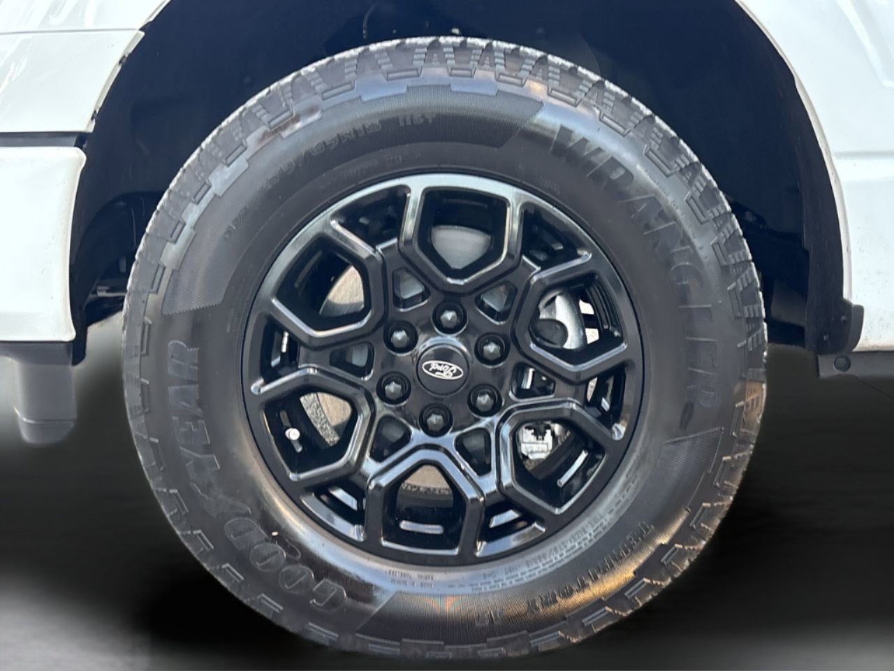 Certified 2025 Ford F150 XLT w/ Equipment Group 302A MID image 36