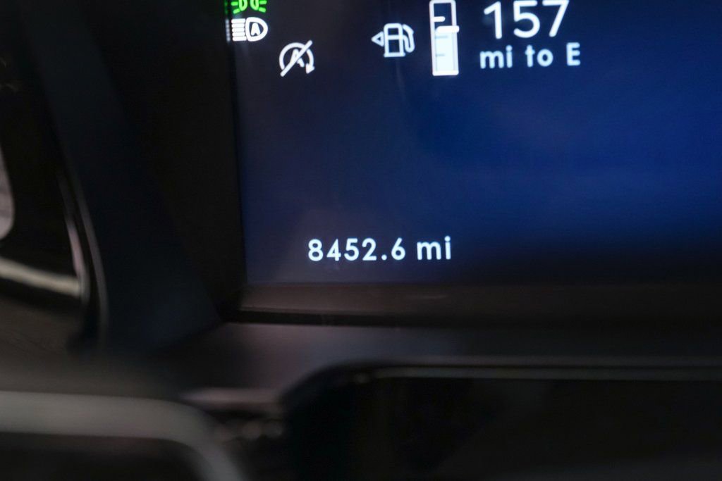 Used 2025 Lincoln Corsair AWD image 18