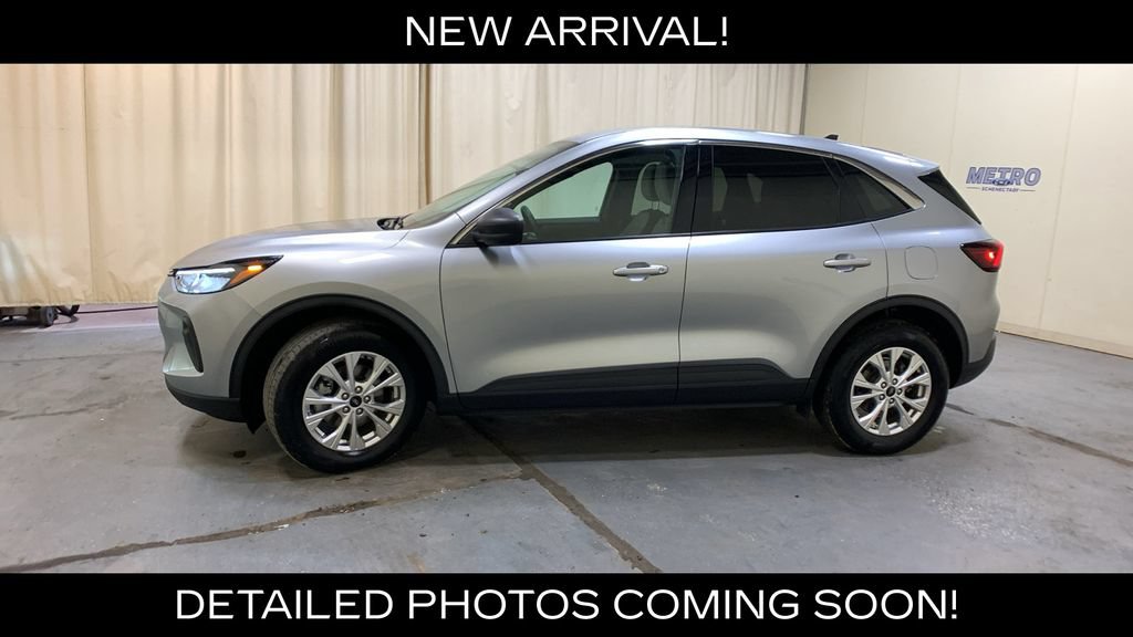 Used 2023 Ford Escape Active AWD/4WD image 6