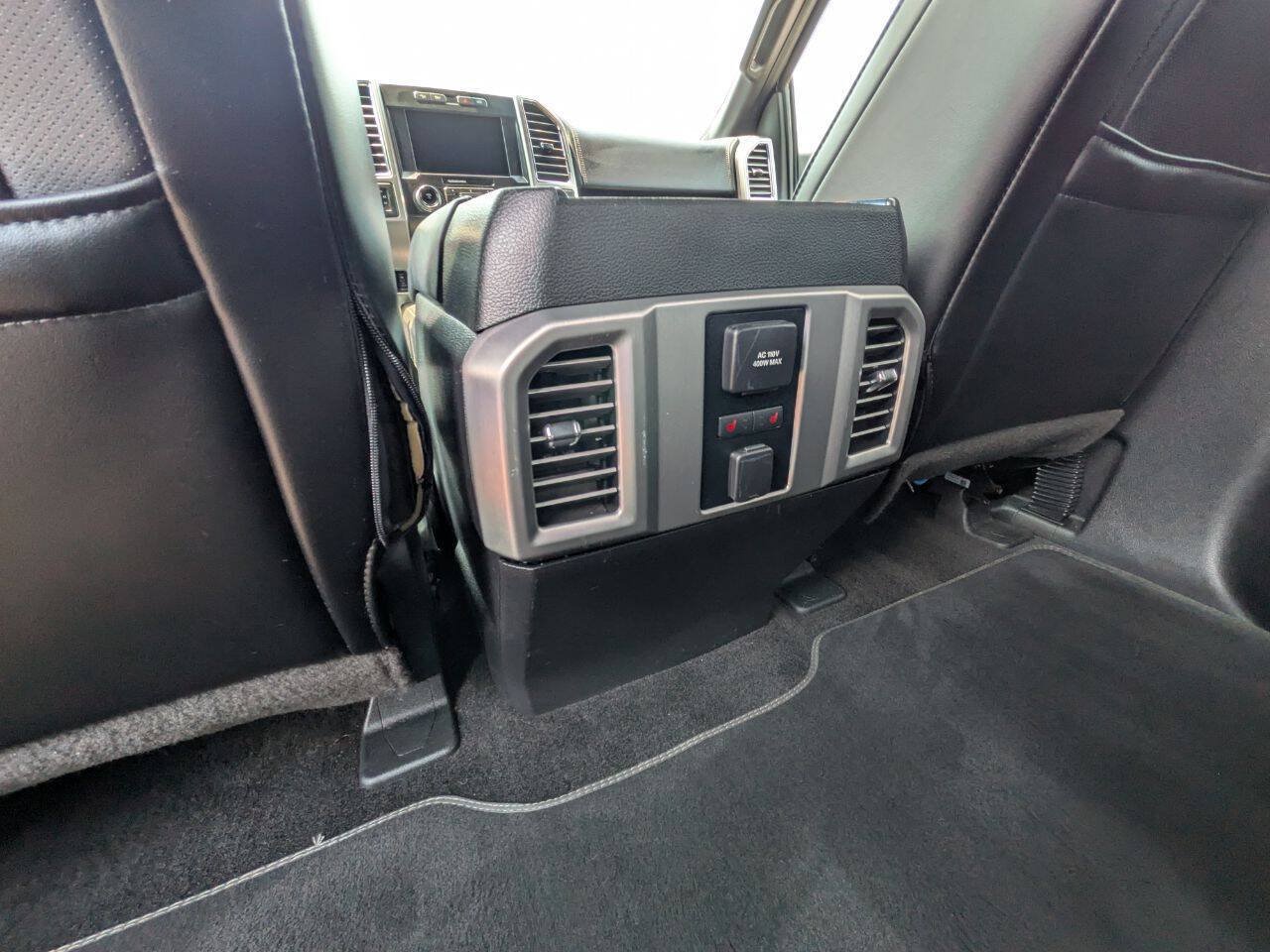 Used 2015 Ford F150 Platinum w/ Equipment Group 701A Luxury AWD/4WD image 29