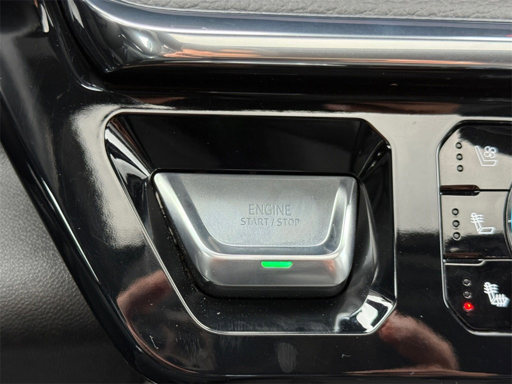 Used 2025 GMC Sierra 2500 Denali image 19