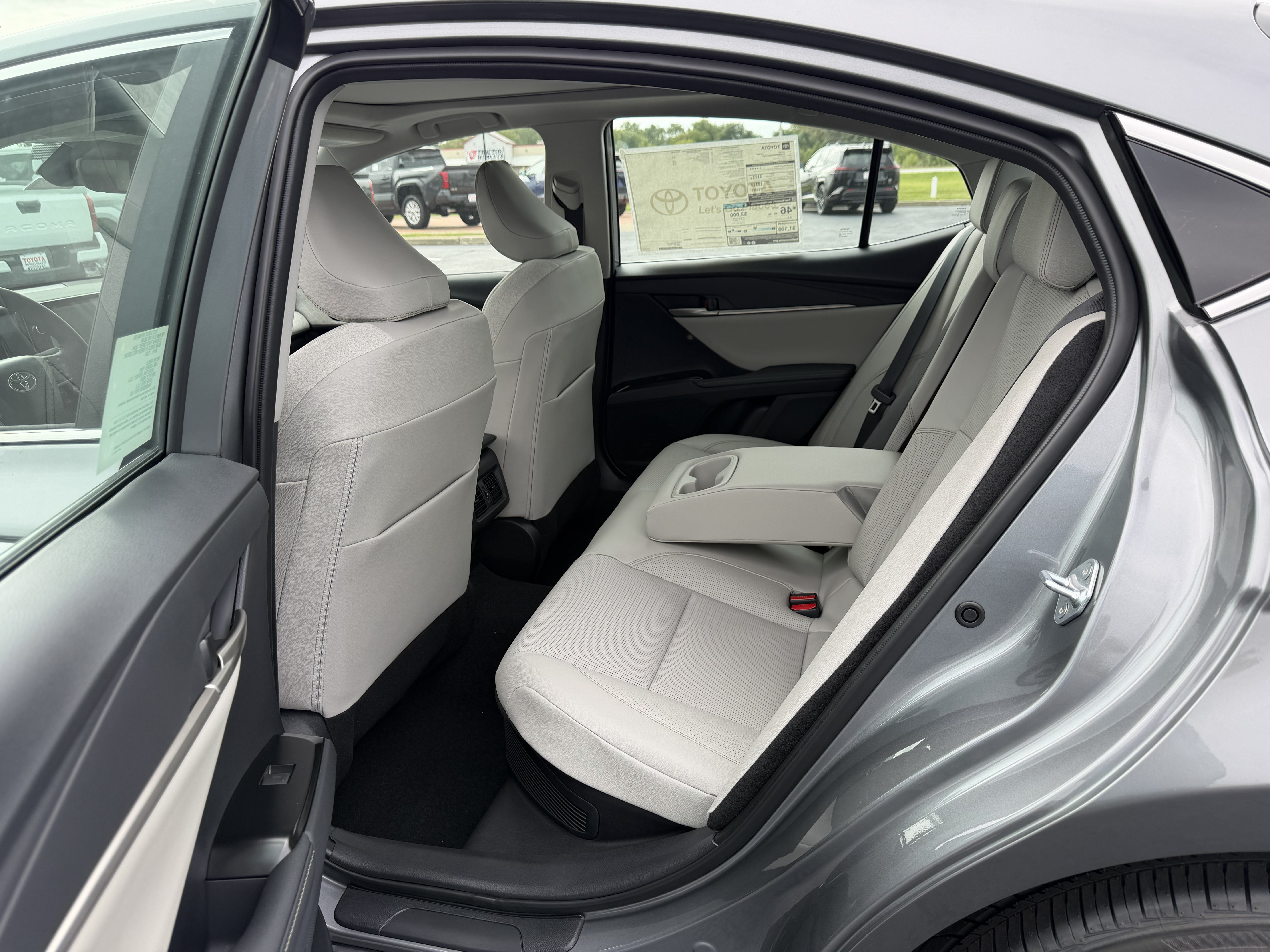 New 2026 Toyota Camry XLE AWD/4WD image 9