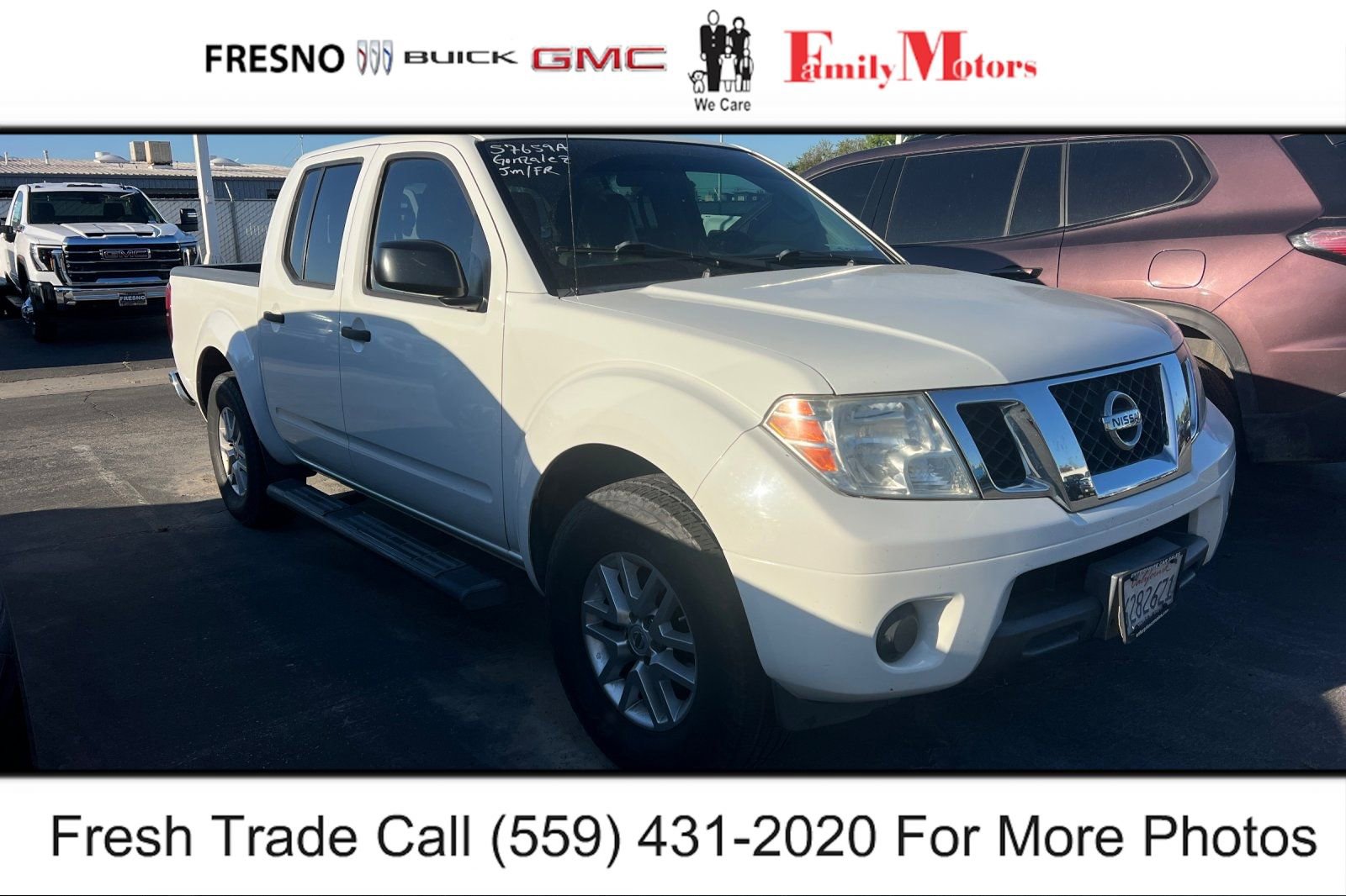 Used 2016 Nissan Frontier SV image 3