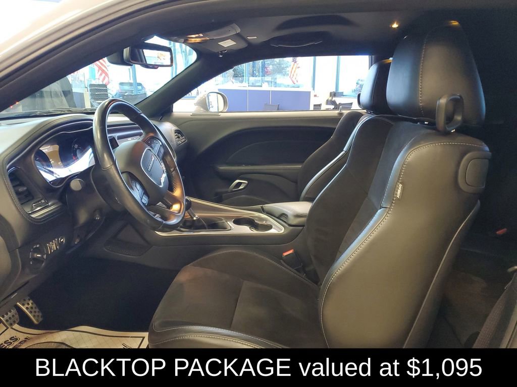 Used 2022 Dodge Challenger R/T w/ Plus Package image 6