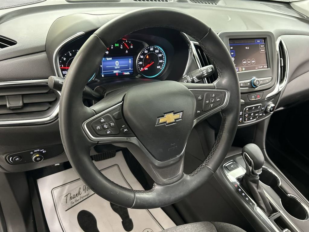 Used 2023 Chevrolet Equinox LT AWD/4WD image 4