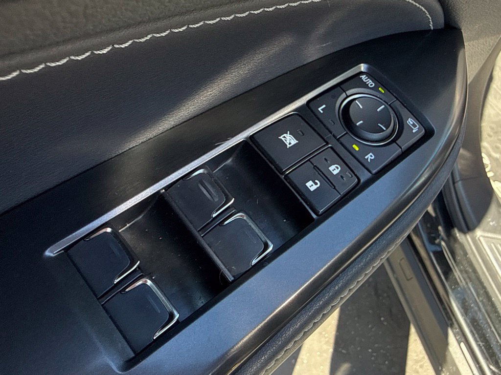 Used 2022 Lexus NX 350h AWD image 19