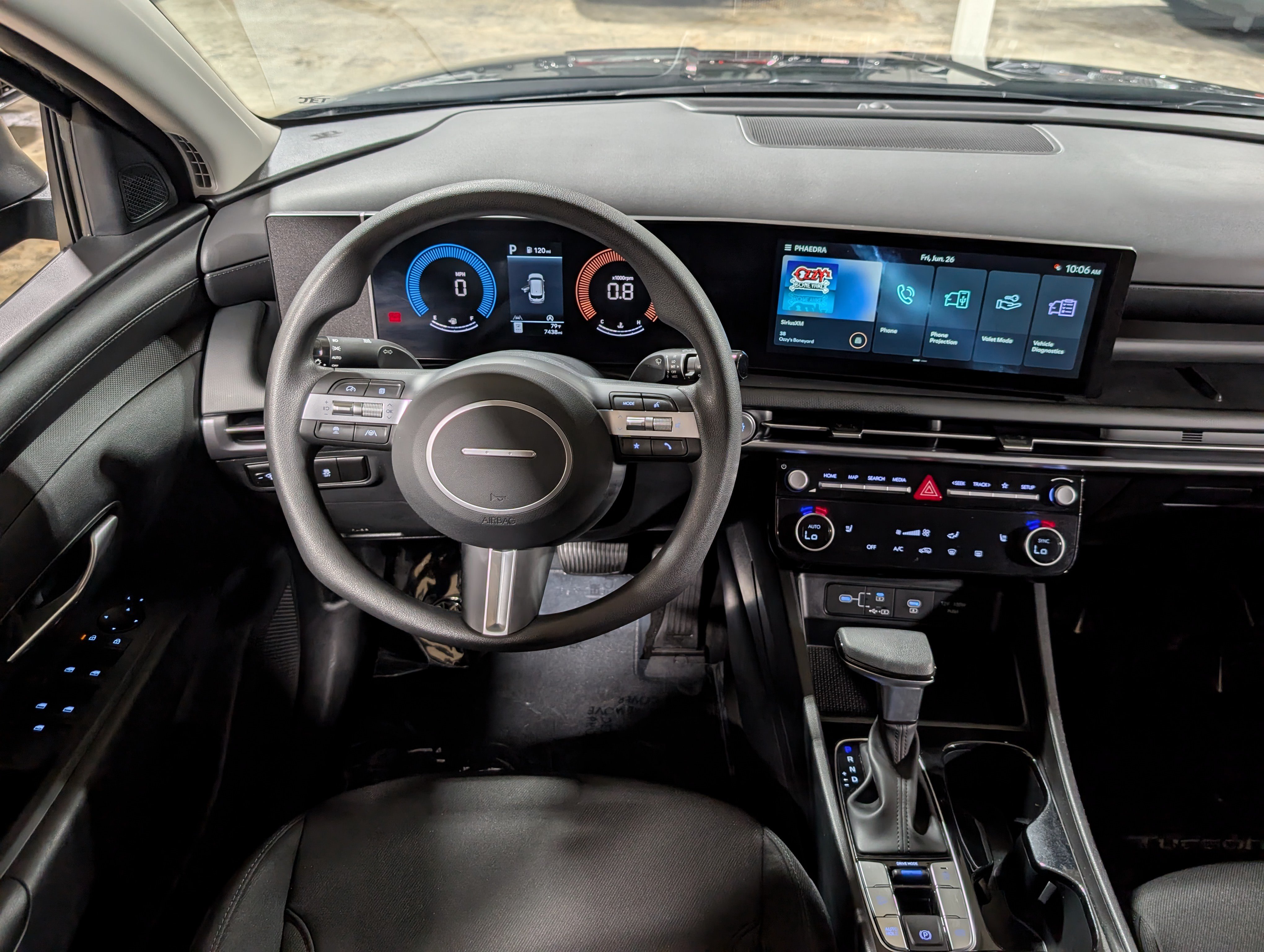 Used 2026 Hyundai Tucson SEL FWD image 16