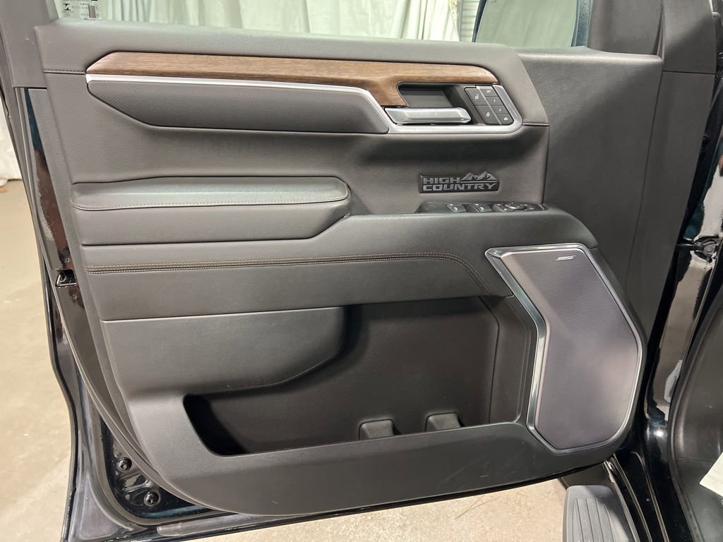Used 2023 Chevrolet Silverado 1500 High Country w/ Max Trailering Package image 28