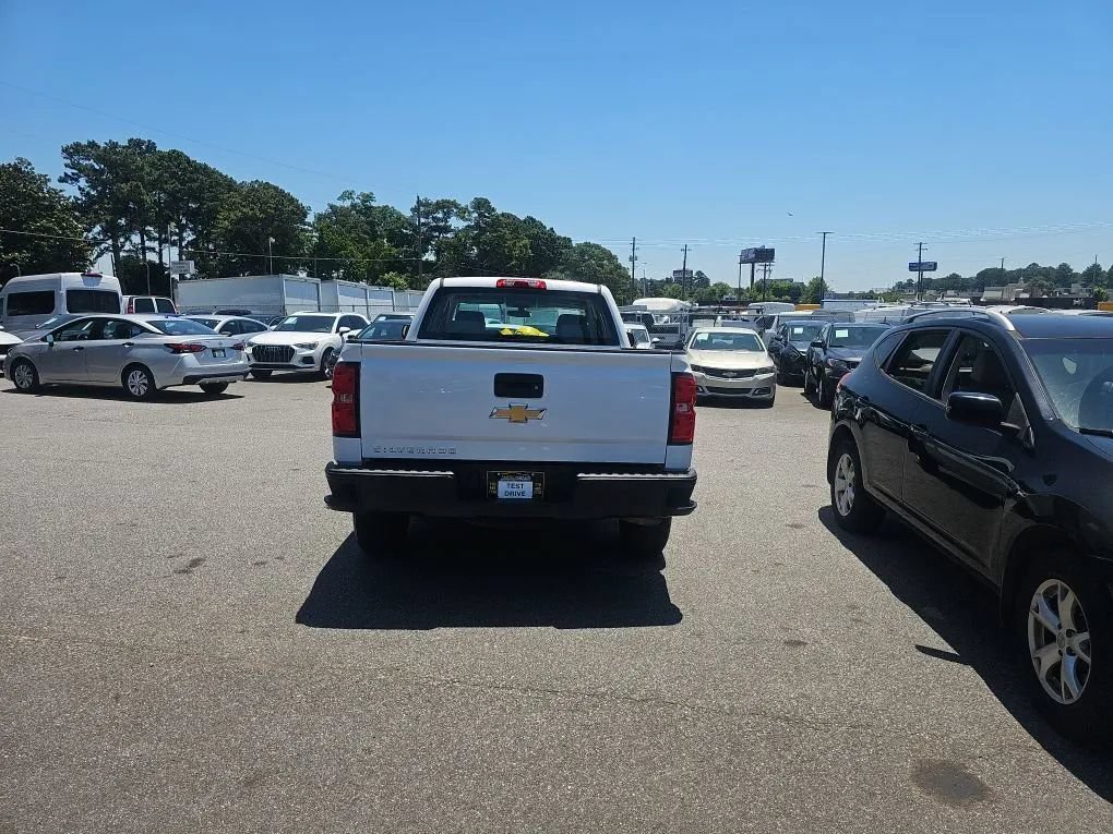 Used 2015 Chevrolet Silverado 1500 W/T RWD image 6