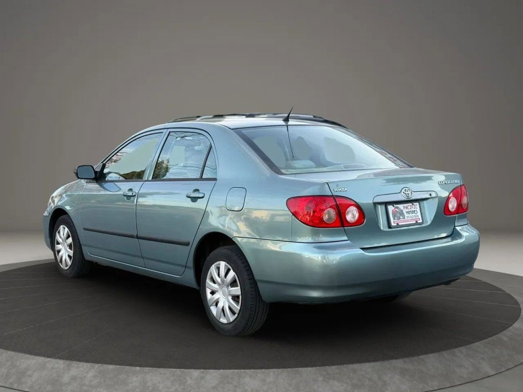 Used 2007 Toyota Corolla CE image 5