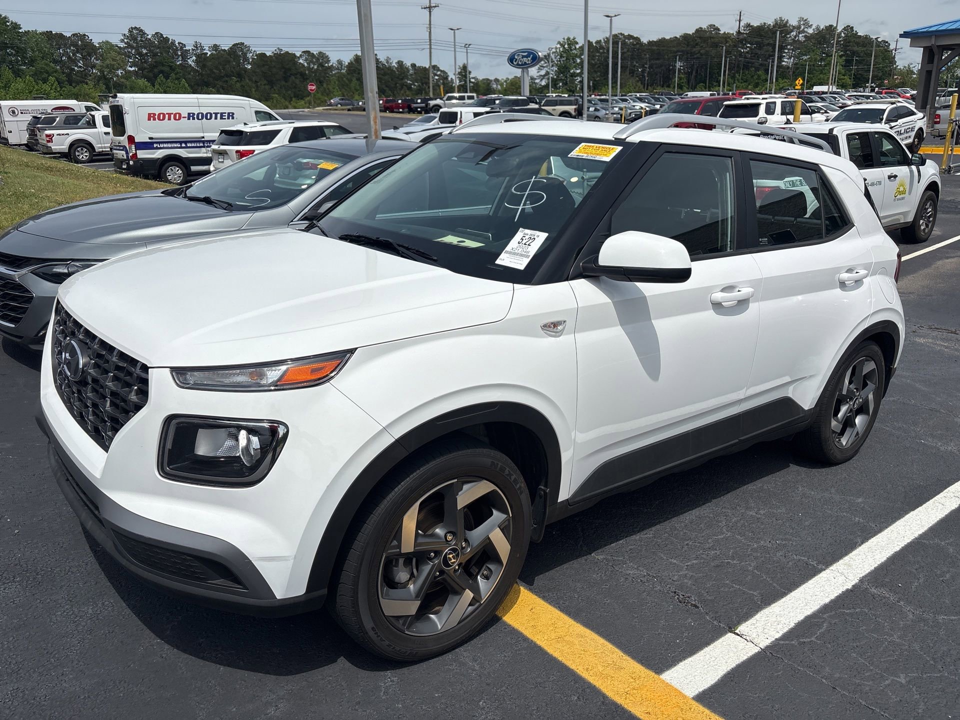 Used 2023 Hyundai Venue SEL