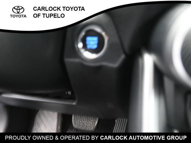 Used 2021 Toyota RAV4 XLE FWD image 16
