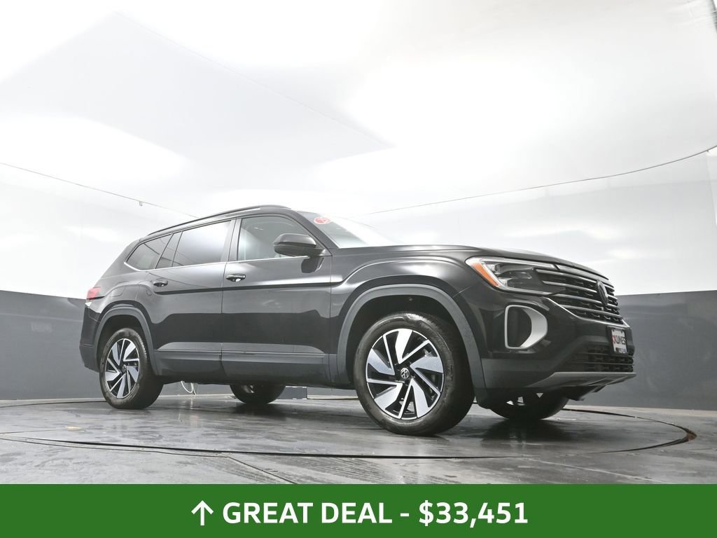 Used 2025 Volkswagen Atlas SE image 54