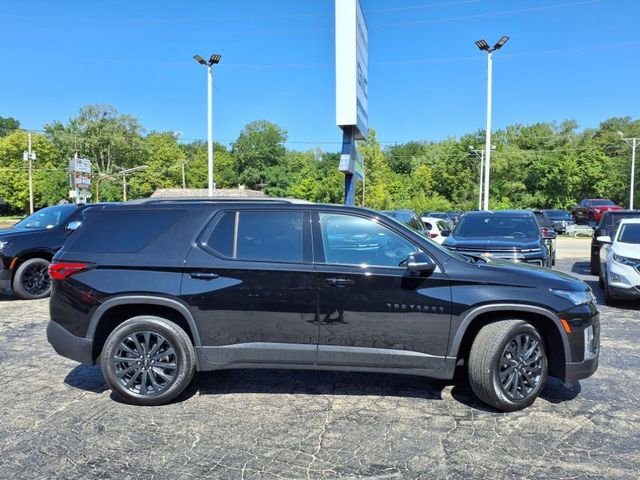 Used 2023 Chevrolet Traverse RS image 4