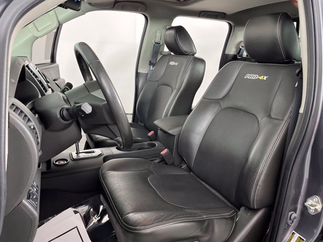 Used 2020 Nissan Frontier PRO-4X w/ Pro-4x Utility Package AWD/4WD image 19