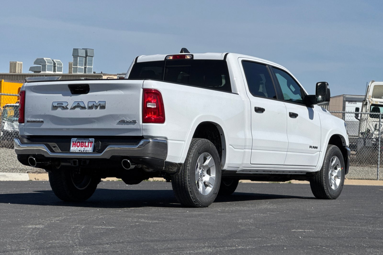 New 2026 RAM 1500 4x4 Crew Cab image 3