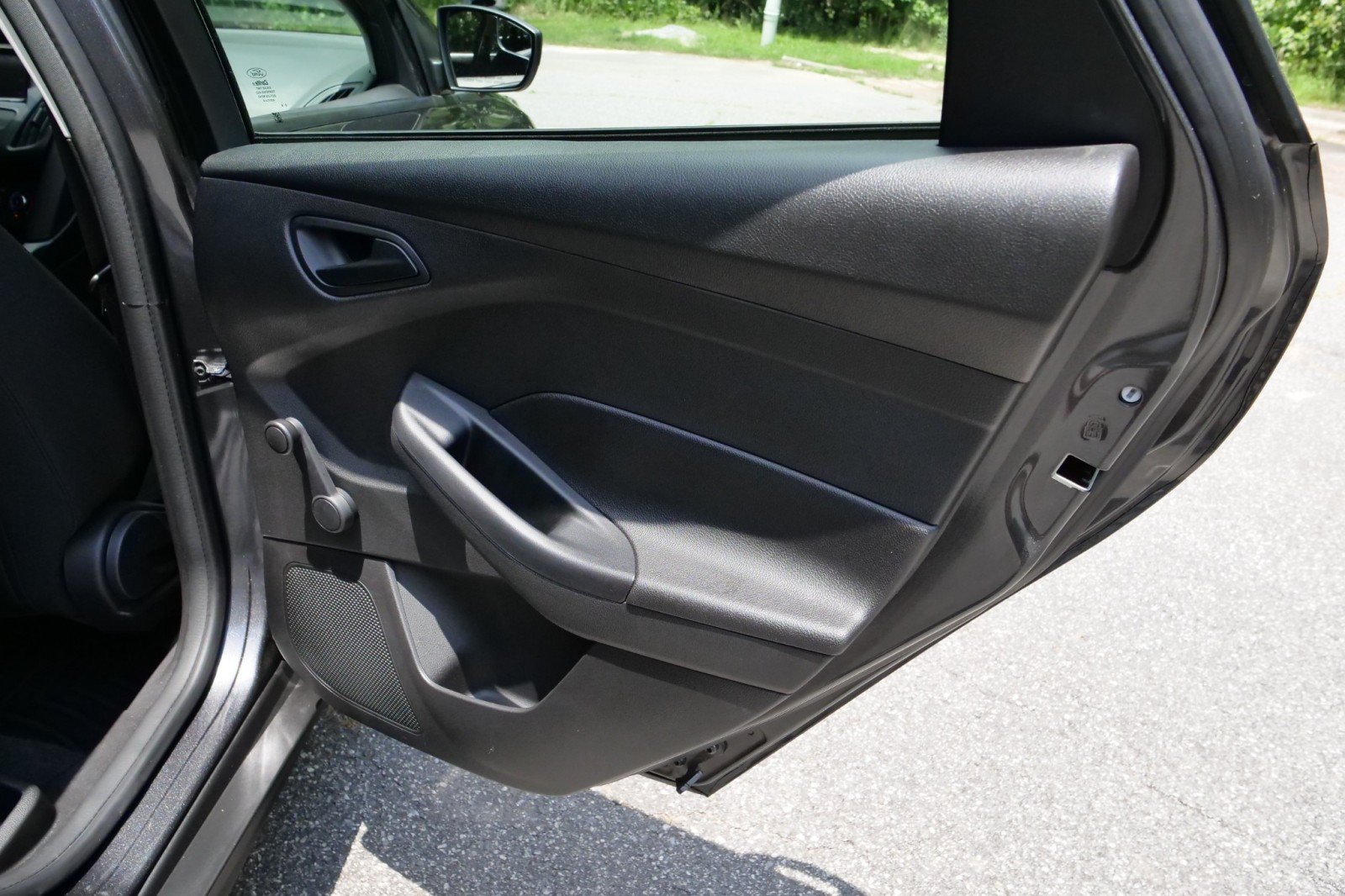 Used 2018 Ford Focus S FWD image 24