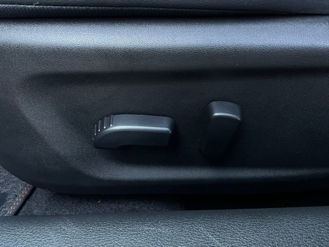 Used 2025 Nissan Altima 2.5 SR image 12