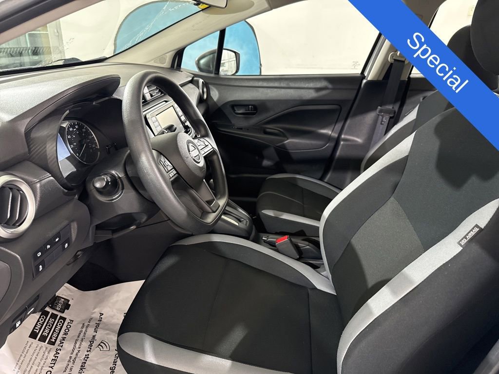 Used 2025 Nissan Versa S w/ Trunk Package image 17