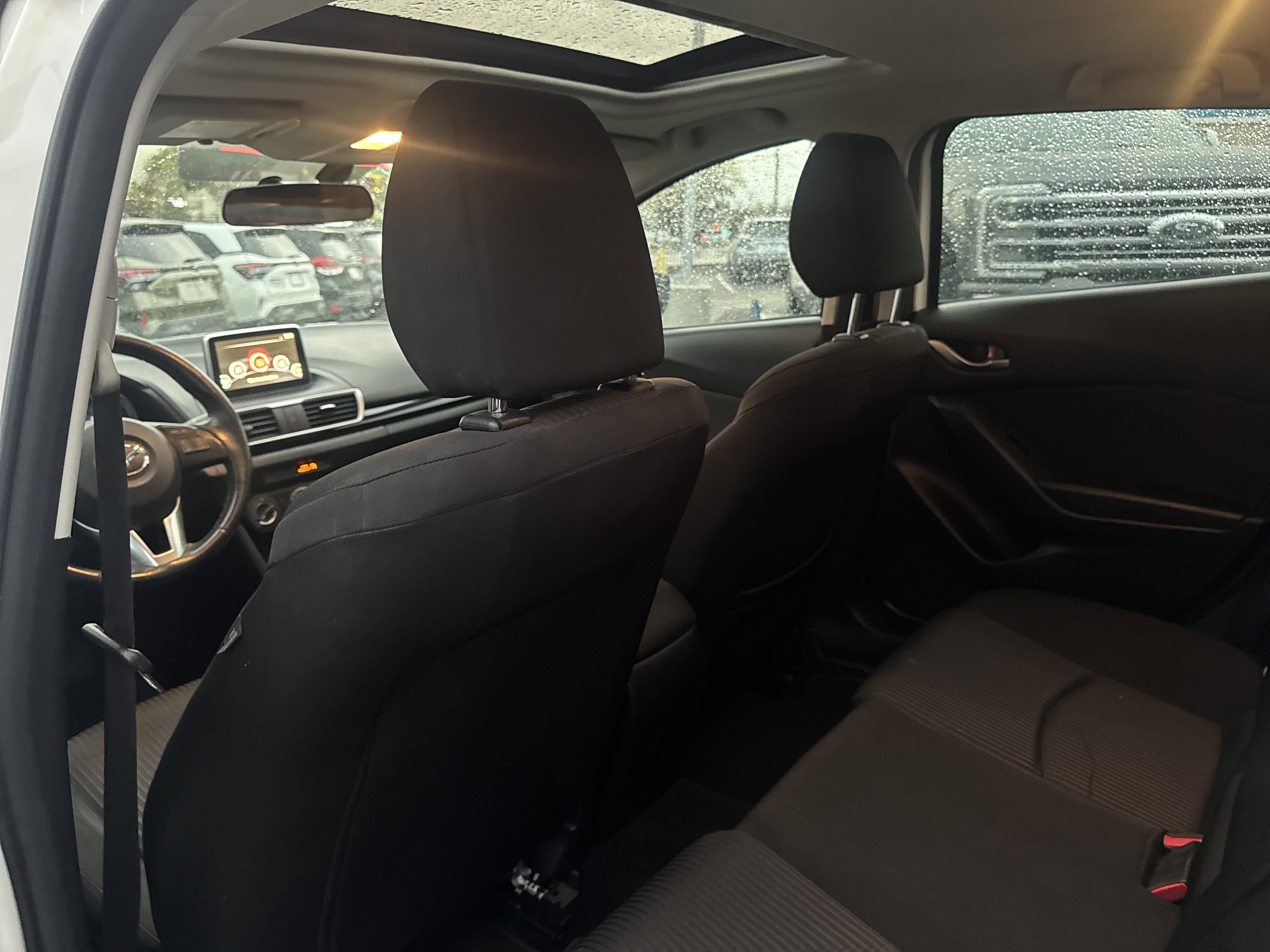 Used 2016 MAZDA MAZDA3 i Touring image 26