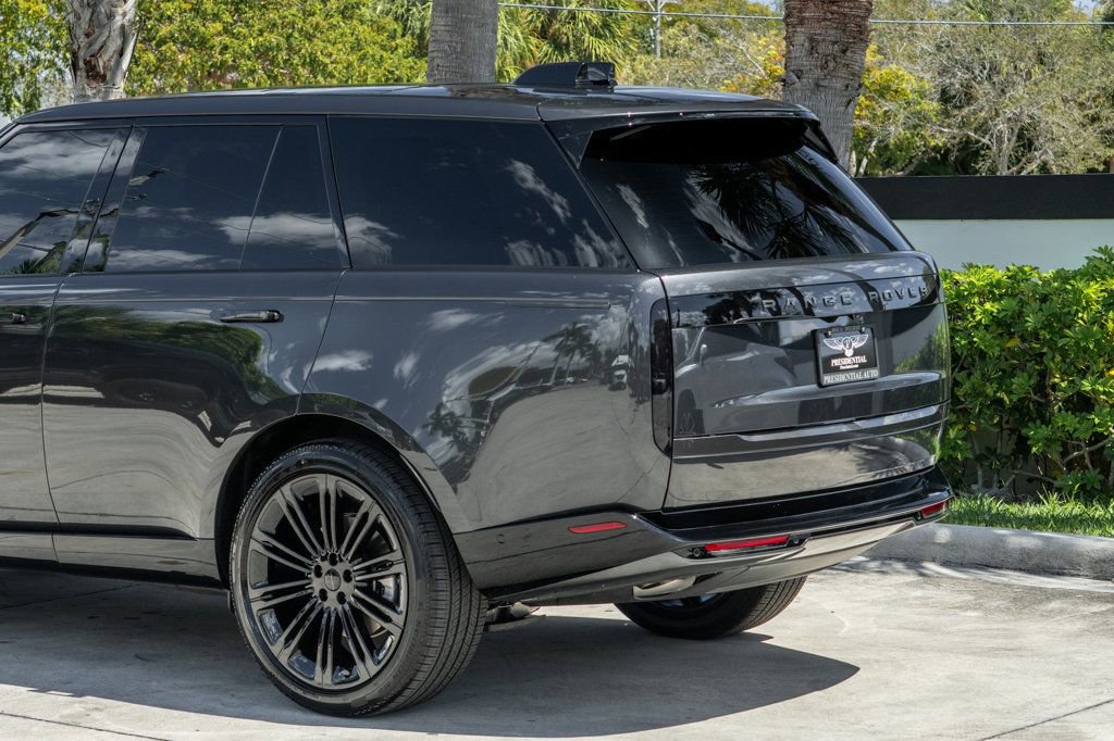 Used 2026 Land Rover Range Rover SE image 5