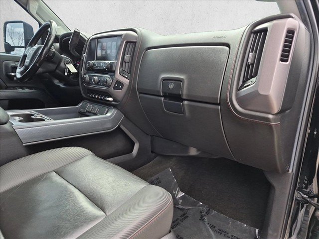 Used 2018 GMC Sierra 2500 SLT w/ Duramax Plus Package AWD/4WD image 22