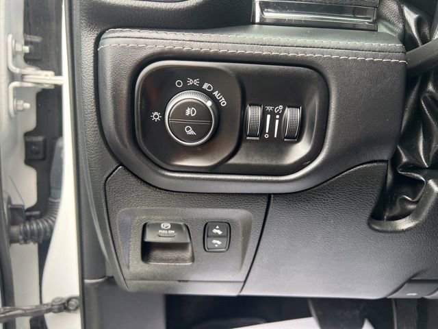 Used 2022 RAM 1500 Limited w/ Body Color Bumper Group image 22