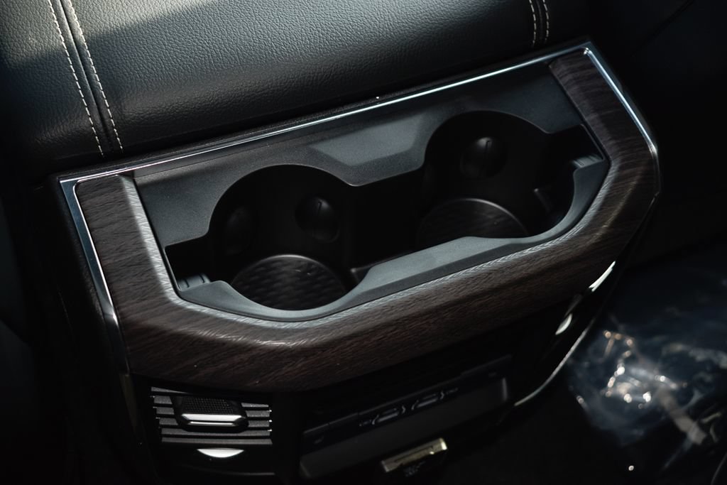 New 2026 RAM 3500 Laramie AWD/4WD image 44