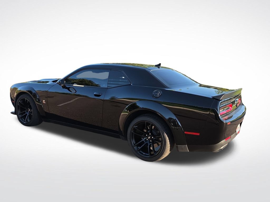 Used 2023 Dodge Challenger R/T Scat Pack RWD image 3