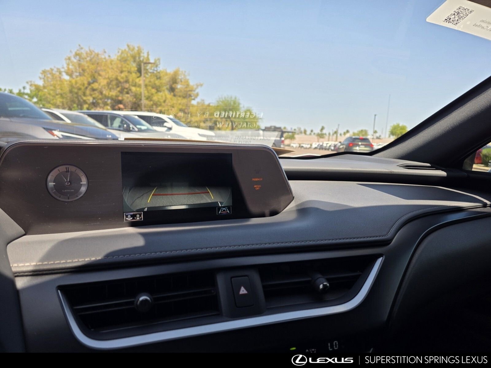 Certified 2020 Lexus UX 200 w/ Accessory Package FWD image 19