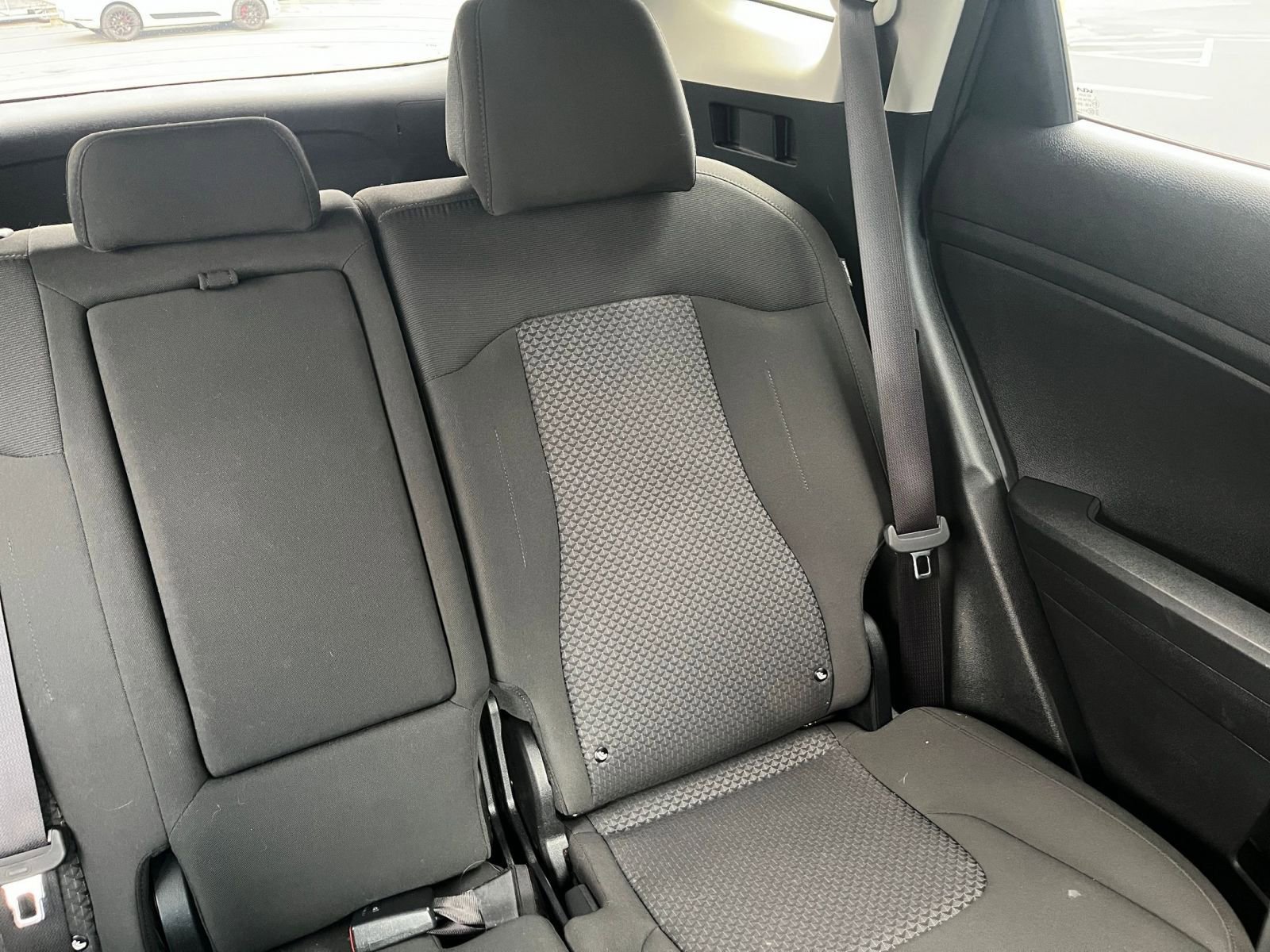 Used 2025 Kia Sportage LX FWD image 37