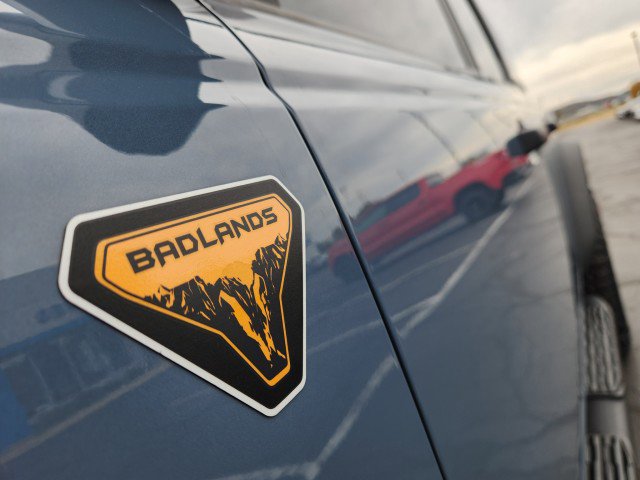 Used 2023 Ford Bronco Badlands image 9