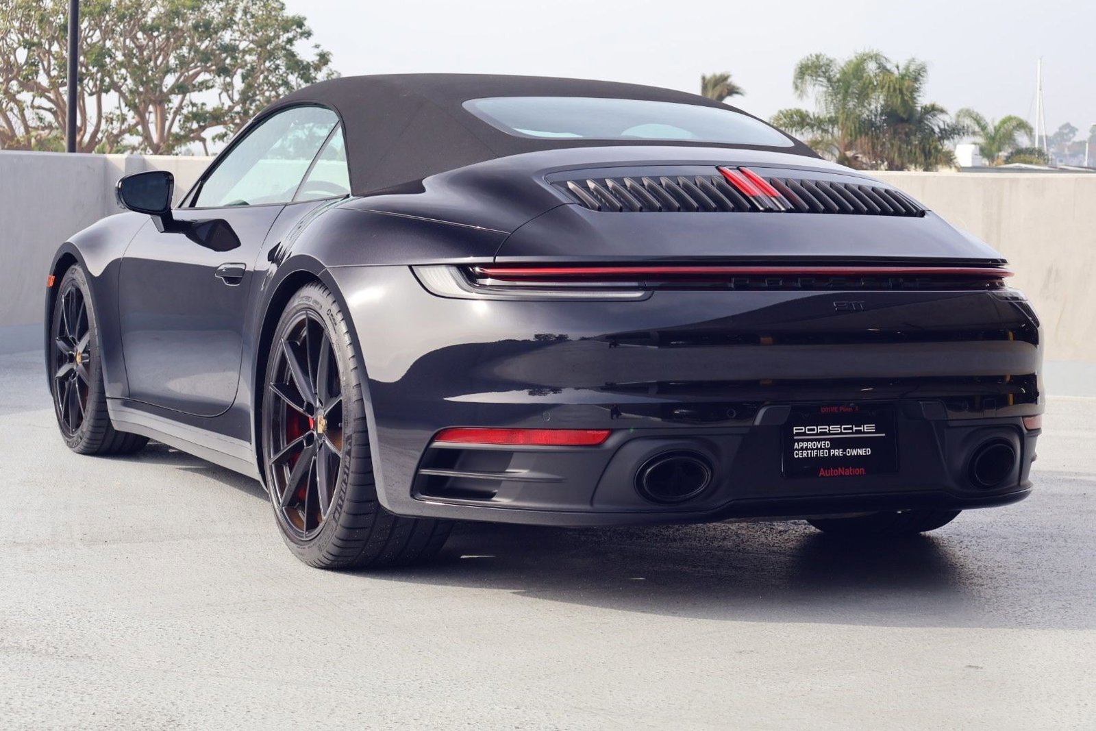 Certified 2023 Porsche 911 Carrera S image 3