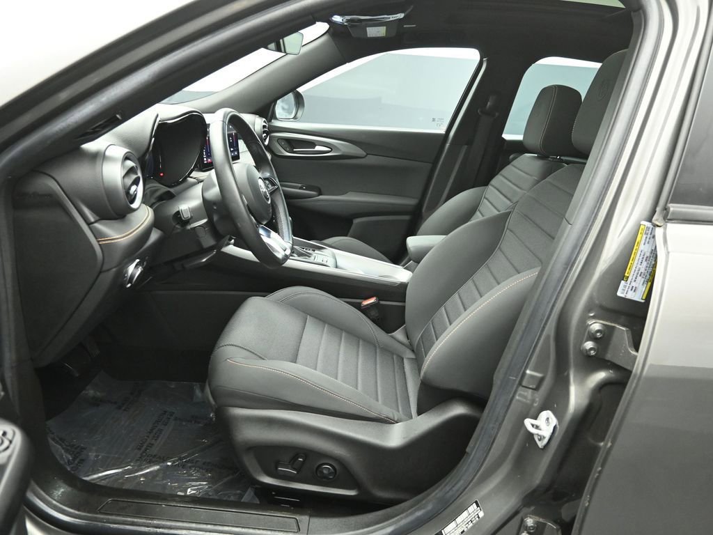 Used 2024 Alfa Romeo Tonale Ti AWD/4WD image 10