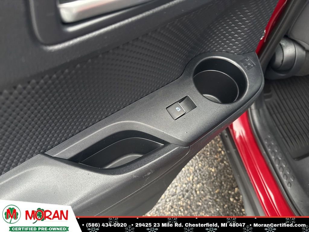 Used 2018 Toyota C-HR XLE image 23