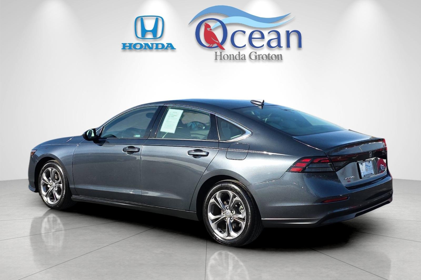 Used 2024 Honda Accord EX image 5
