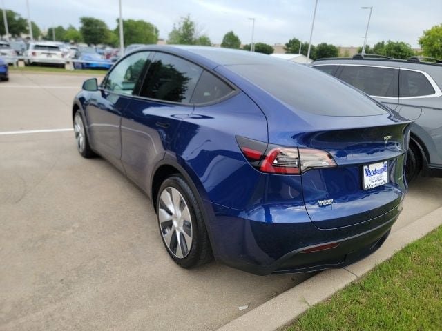 Used 2021 Tesla Model Y Long Range AWD/4WD image 7