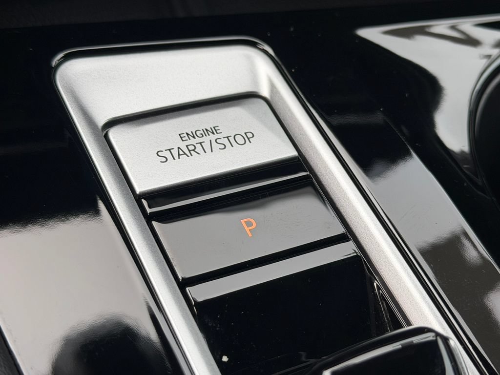 Used 2024 Volkswagen Atlas Cross Sport SE AWD/4WD image 41