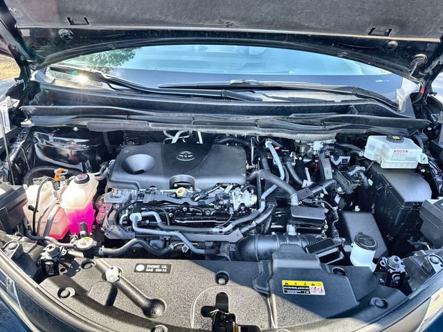 Used 2025 Toyota Sienna LE image 34