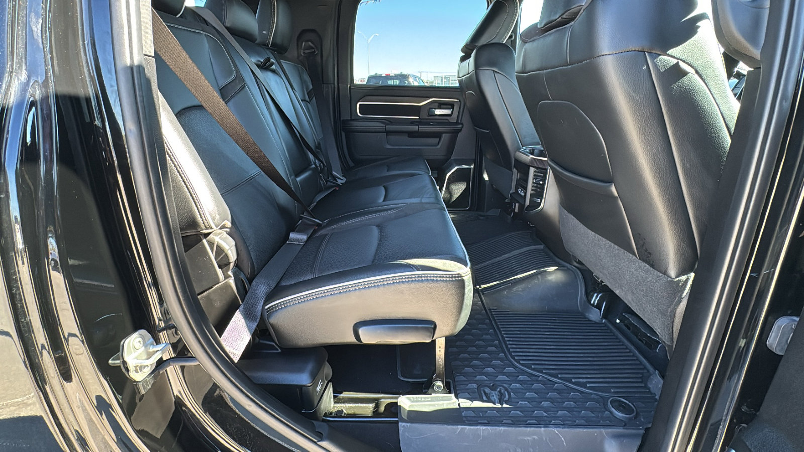 Used 2025 RAM 3500 Laramie w/ Night Edition image 25