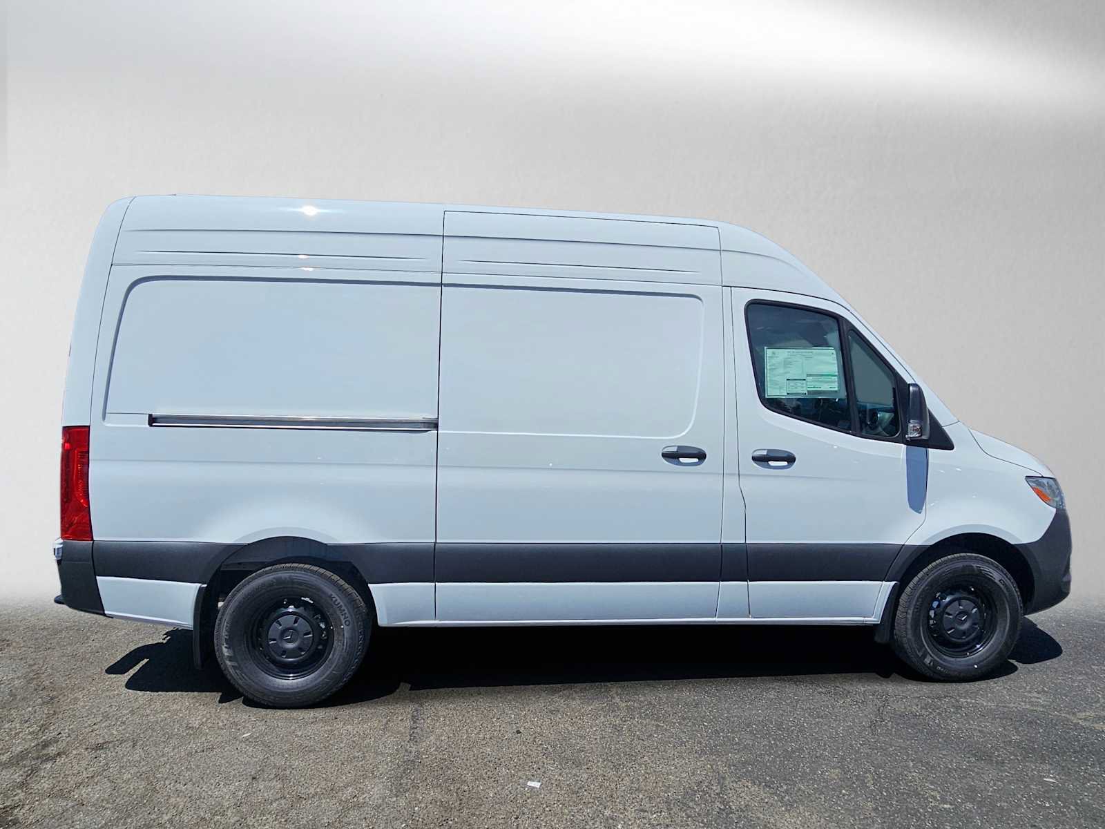 New 2026 Mercedes-Benz Sprinter 2500 image 2