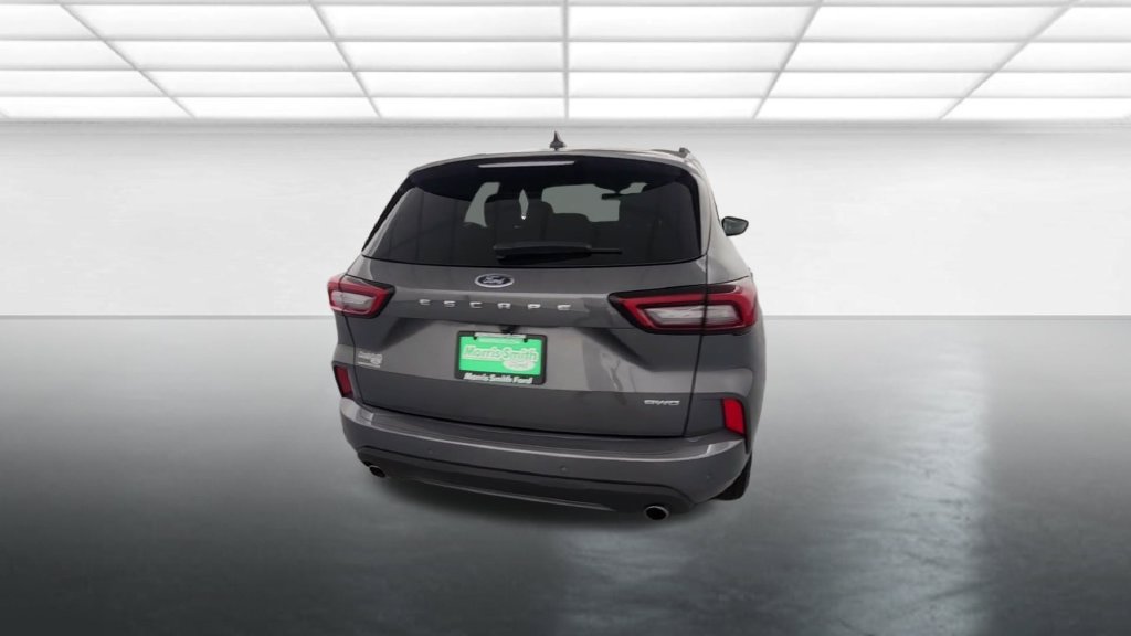 Used 2024 Ford Escape ST-Line w/ Tech Pack #1 AWD/4WD image 7