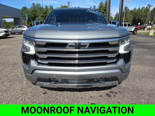 Used 2024 Chevrolet Silverado 1500 High Country AWD/4WD image 3