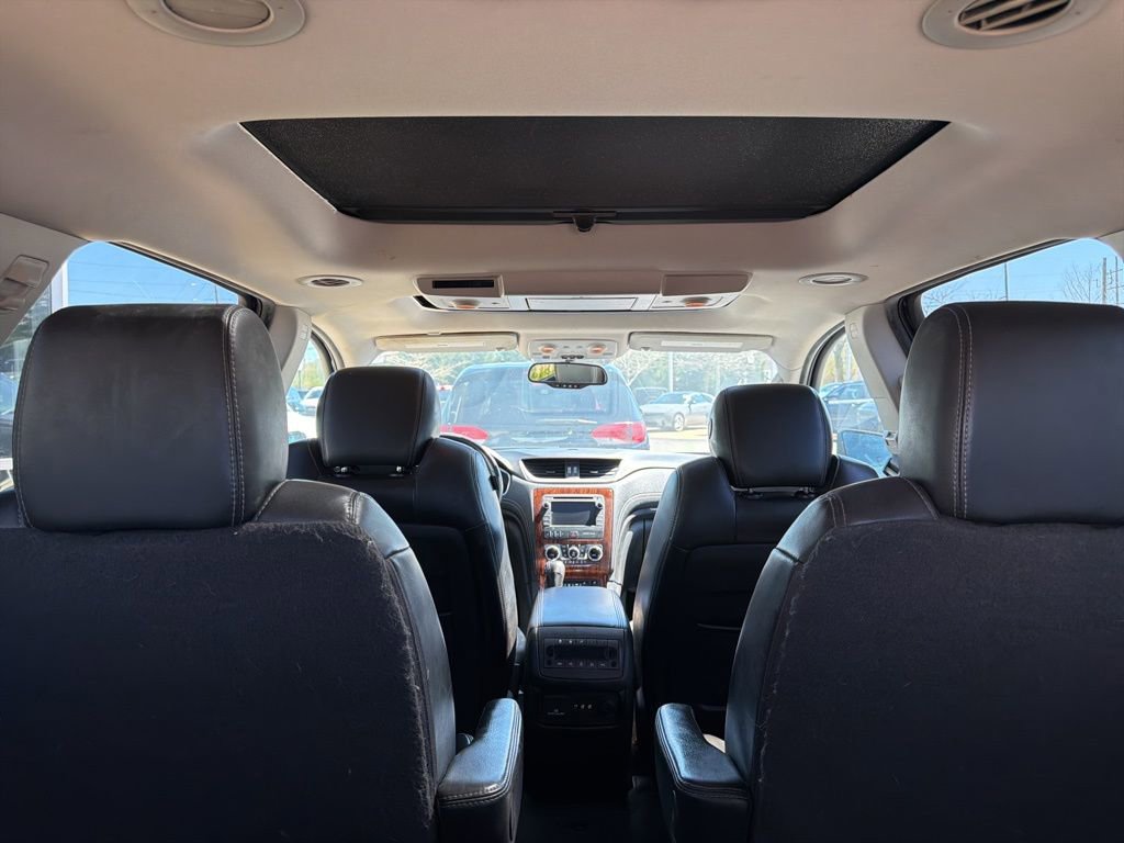 Used 2013 Chevrolet Traverse LT FWD image 17