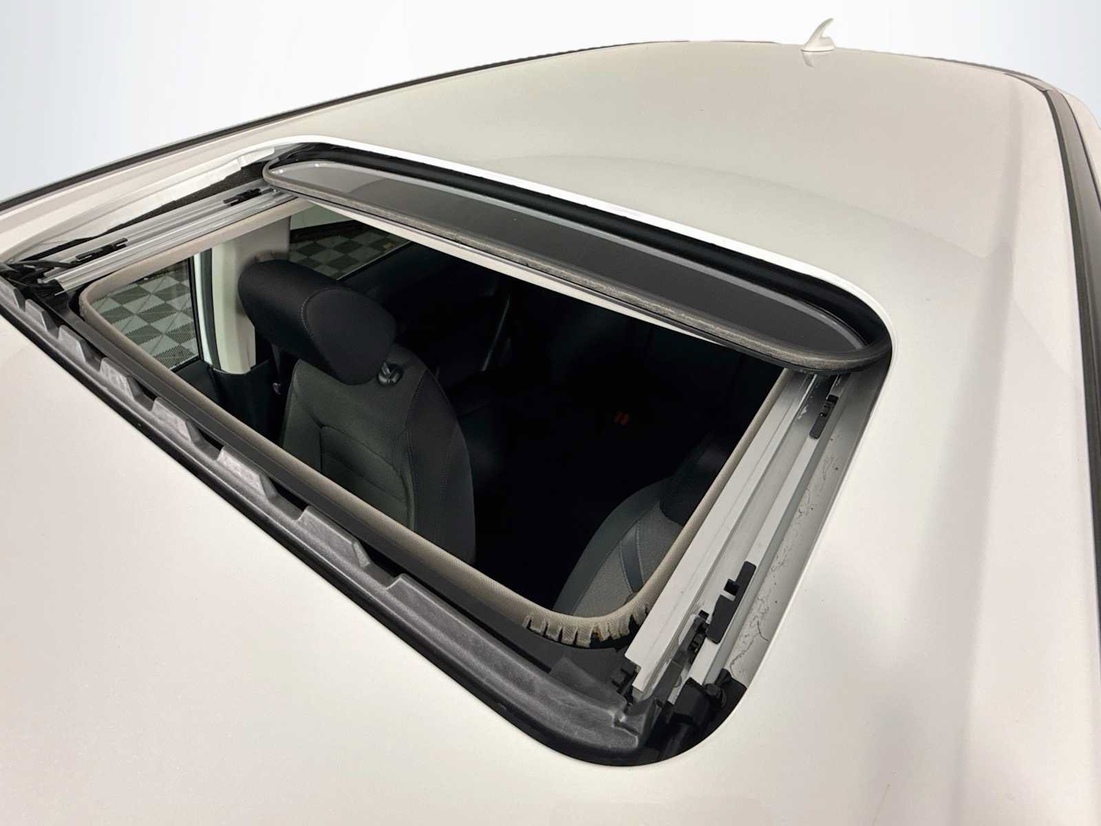 Used 2026 Honda CR-V EX image 18