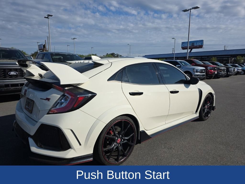 Used 2018 Honda Civic Type R image 6