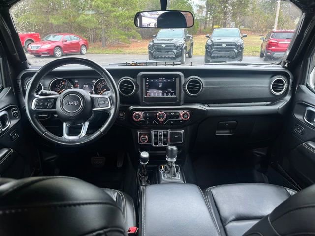 Used 2018 Jeep Wrangler Unlimited Sahara image 3