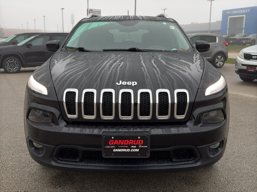 Used 2016 Jeep Cherokee Latitude w/ Comfort/Convenience Group image 3